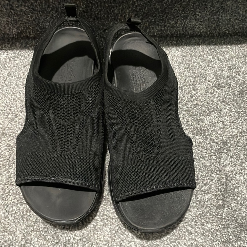 Skechers Arch Fit sandals
